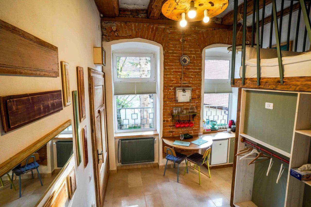 1881 Brasov Old Town - Double Room 외부 사진