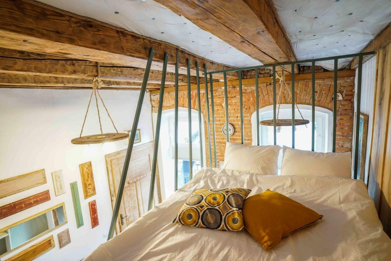 1881 Brasov Old Town - Double Room 외부 사진