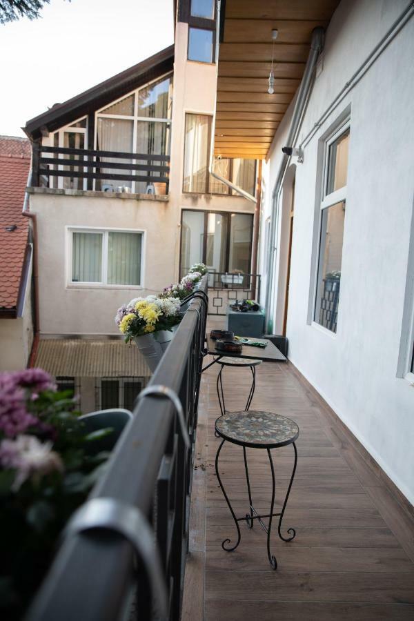 1881 Brasov Old Town - Double Room 외부 사진